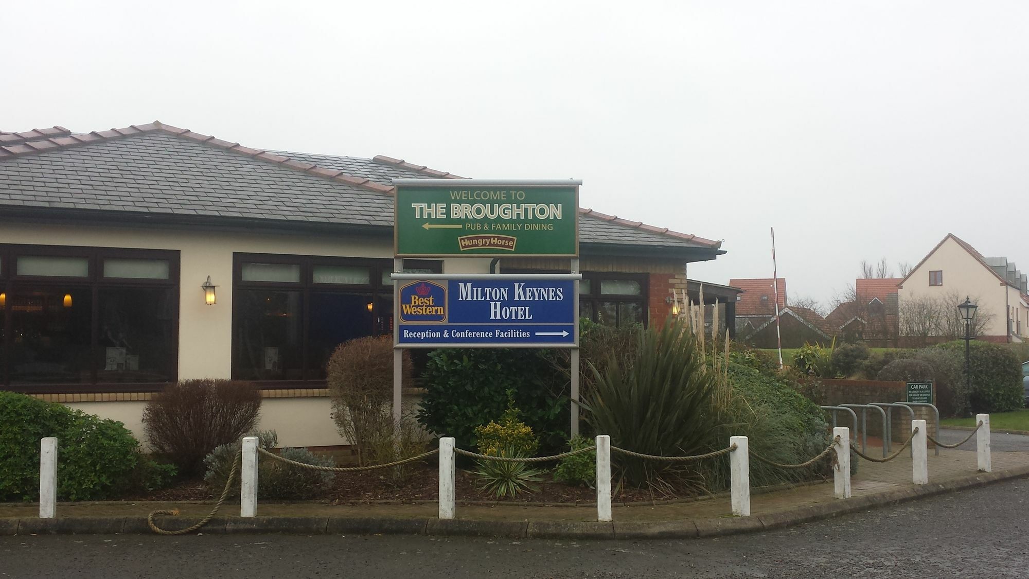 The Broughton Hotel By Greene King Inns Milton Keynes Exterior foto